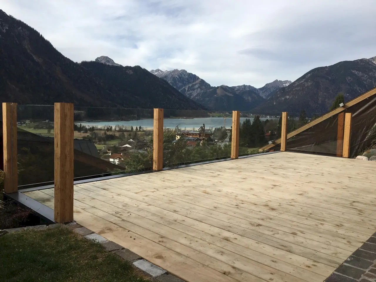 Ein Glasprojekt der Glaserei Jordan in Tirol